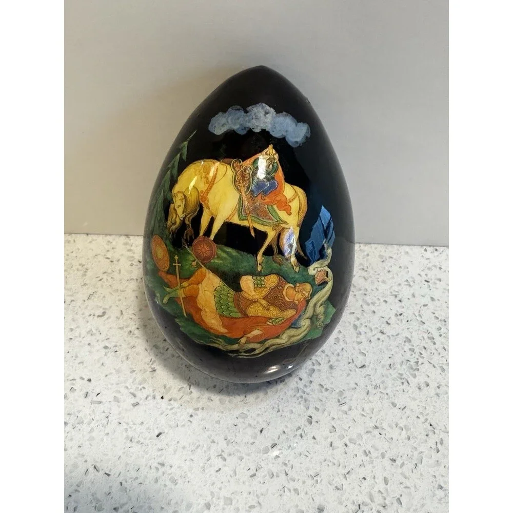 Vintage Russian Hand painted Lacquer Wooden Egg Fairytale Scene Signed 4